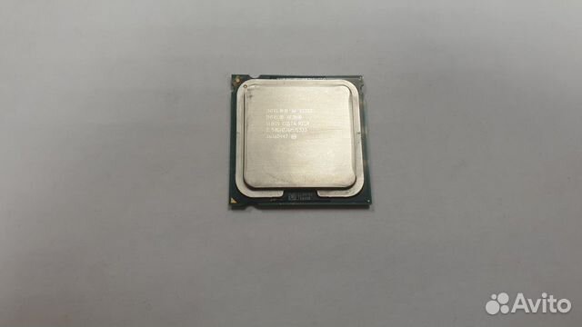 Intel Xeon E3323 2,50MHz/6M/1333 (15223)