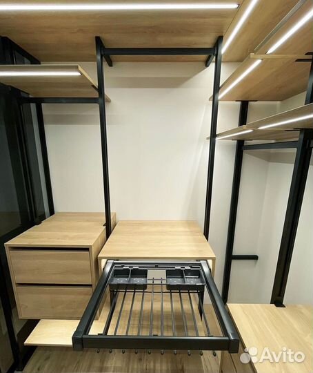 Гардеробная в прихожую