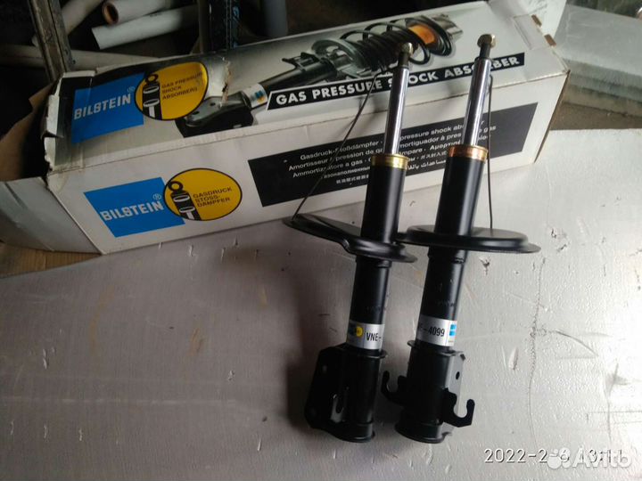 Стойки амортизатора