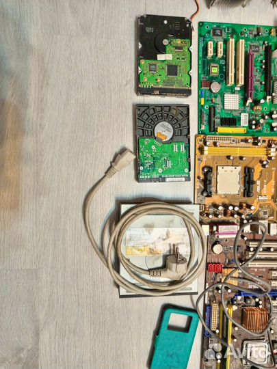 Комбьюторное барахло