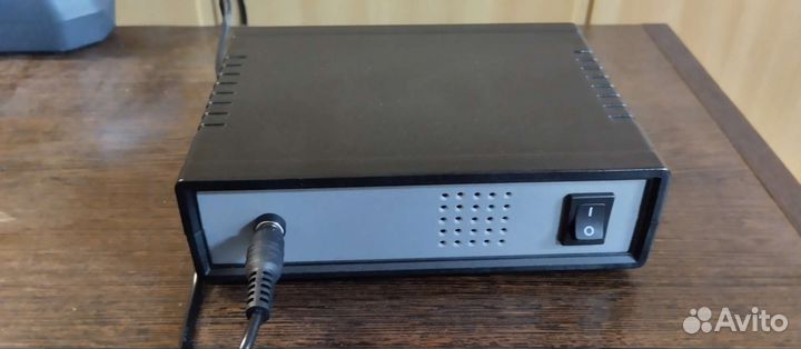 Часы метеостанция