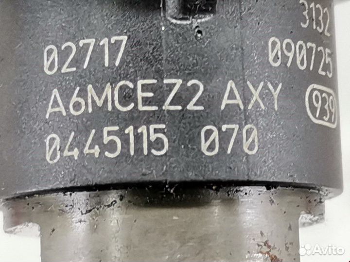 Форсунка BMW 7 E65/E66/E67 рест. 2007 13537792721