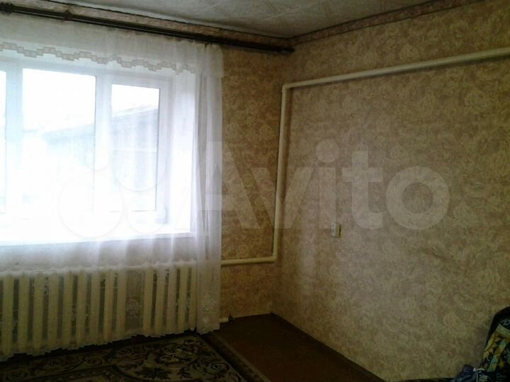 2-к. квартира, 43 м², 1/2 эт.