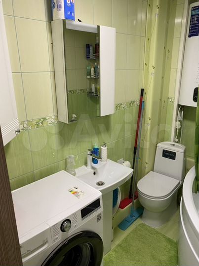 2-к. квартира, 42 м², 1/5 эт.