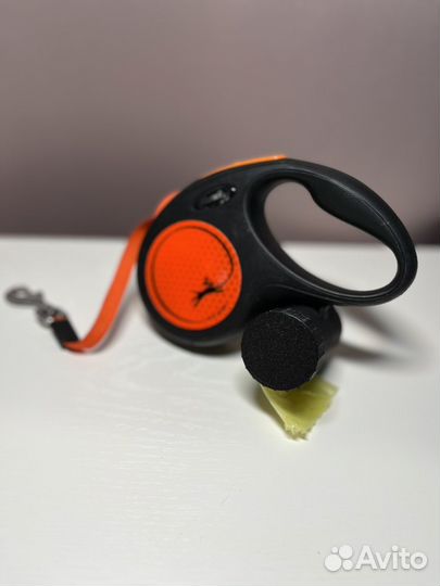 Контейнер для пакетиков на поводок-рулетку Flexi