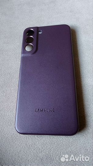 Мобильный телефон