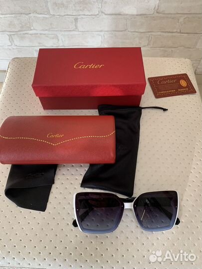 Солнцезащитные очки Cartier Hermes