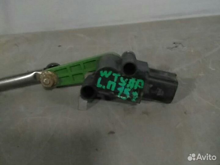 Датчик уровня кузова Volkswagen Touareg NF 2