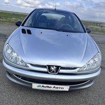 Peugeot 206 1.4 MT, 2008, 290 000 км, с пробегом, цена 300 000 руб.