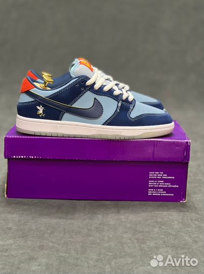 Кроссовки Nike