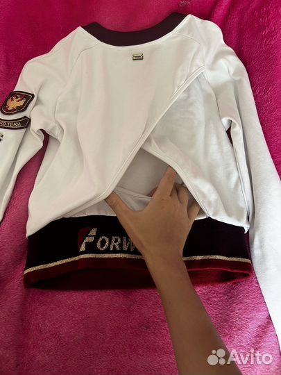 Спортивнпч новая кофта Forward