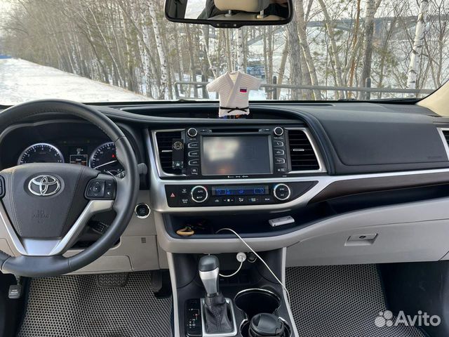 Toyota Highlander 3.5 AT, 2016, 130 000 км