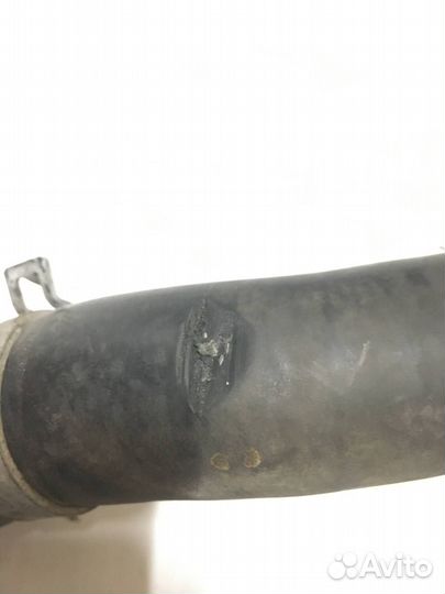 Патрубок охлаждения