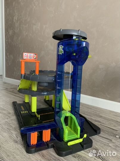 Гараж парковка трек ELC