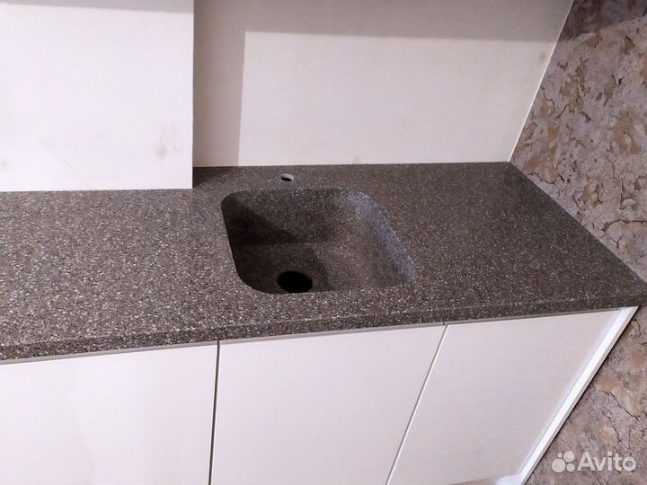 Столешницы большой выбор м2