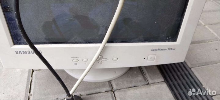 Монитор для компьютера 19 дюймов