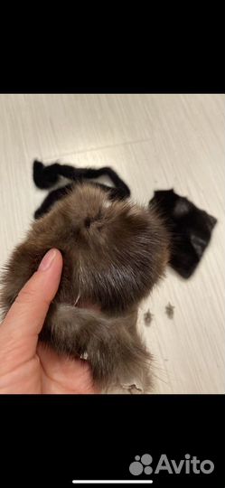 Отрезы ткани, кружева, металл, шелк, мех