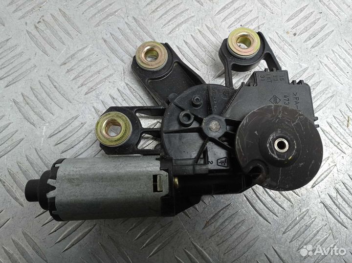 Двигатель стеклоочистителя задний Volkswagen Touar