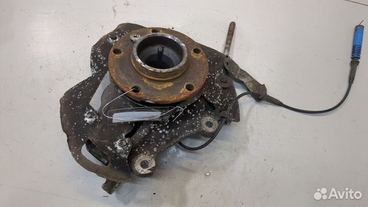 Ступица (кулак, цапфа) правая передняя BMW 5 E39