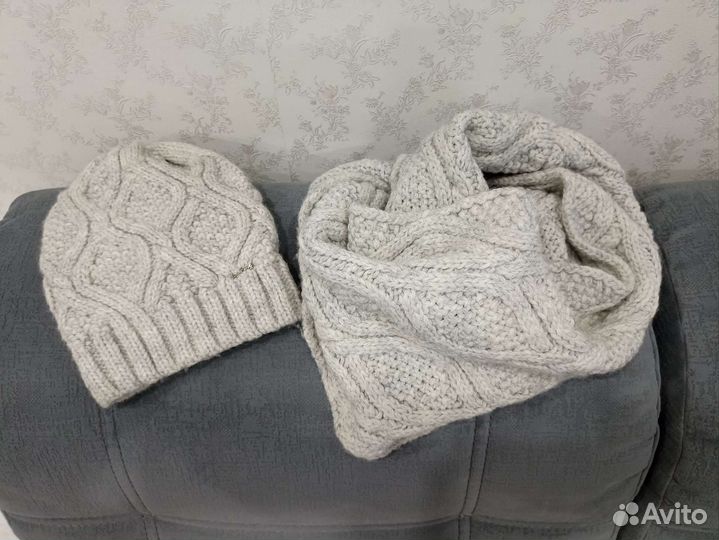 Комплект шапка и снуд зимний