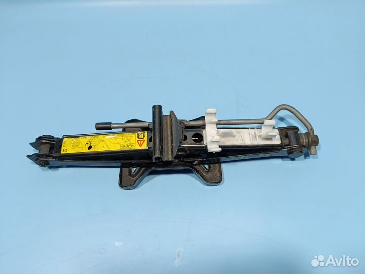 Домкрат для Ford Focus 2 2005-2011