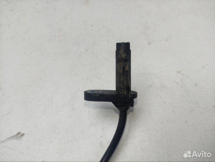 Датчик abs задний Mercedes Cls W218