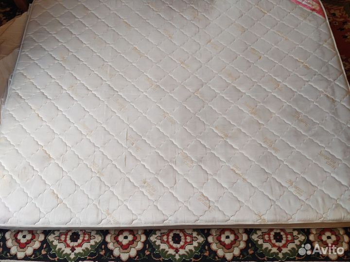Матрас 160х200 бу