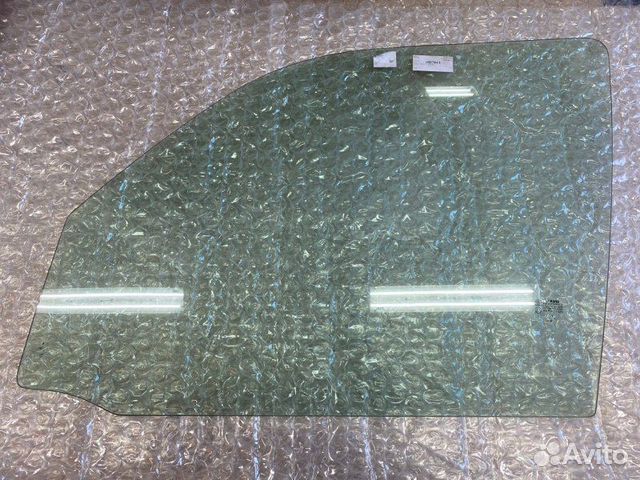 Стекло двери переднее левое Ford Explorer