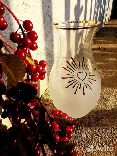 Ваза для цветов. Богемия. Чехословакия. Ангелы