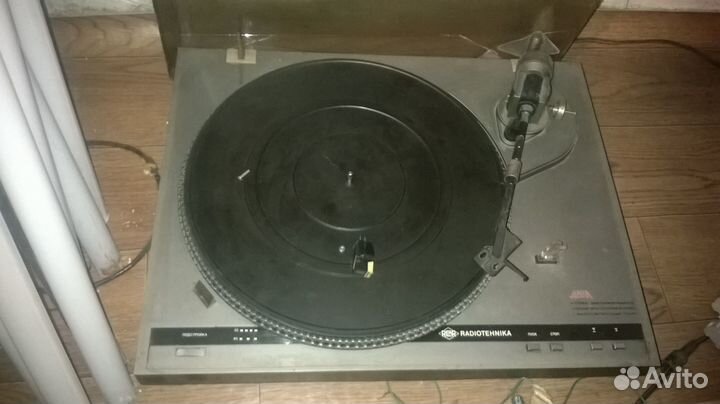 Проигрыватель винила