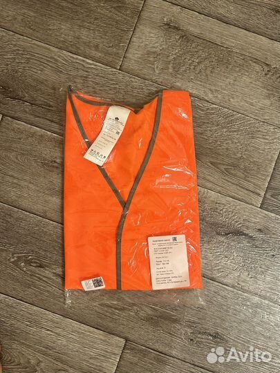 Жилет спициалтный сигнальный повышенной видимости