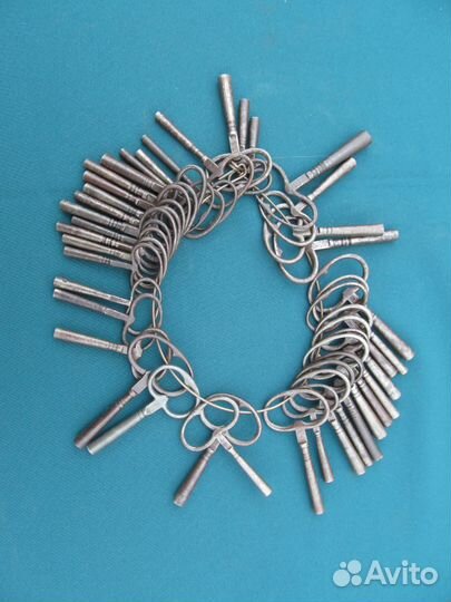 Ключи для завода часов, большой выбор