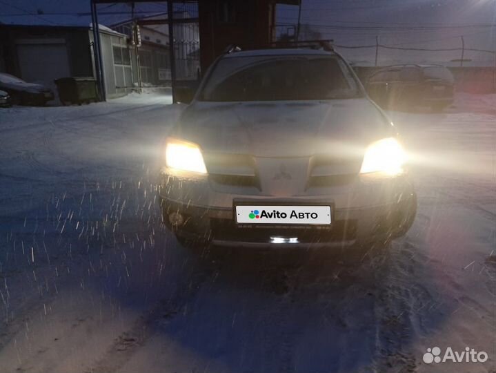 Mitsubishi Outlander 2.0 МТ, 2004, 255 000 км