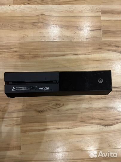 Xbox One (полный комплект)