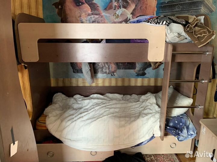 Кровать стол