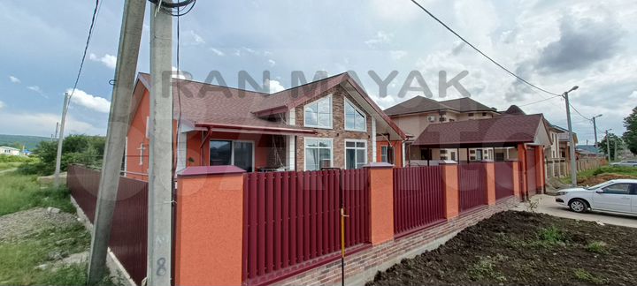 Дом 169 м² на участке 5 сот.