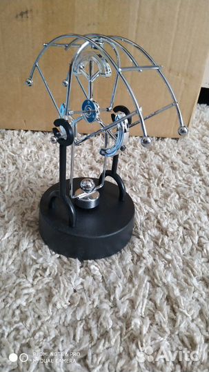 Сувениры Вечный двигатель