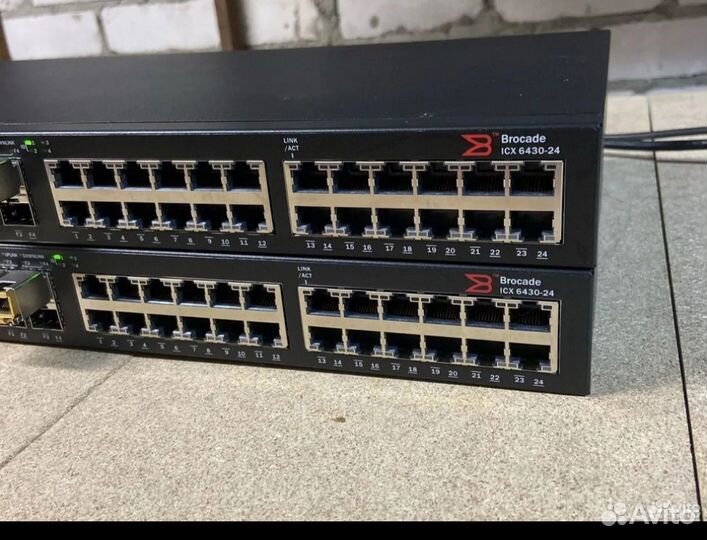 Коммутатор brocade icx6430