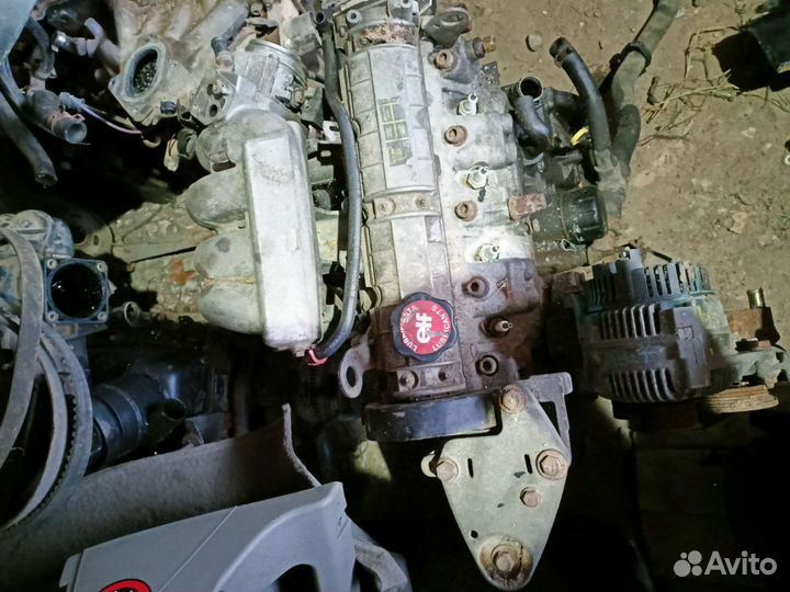 Двигатель Renault Laguna 1