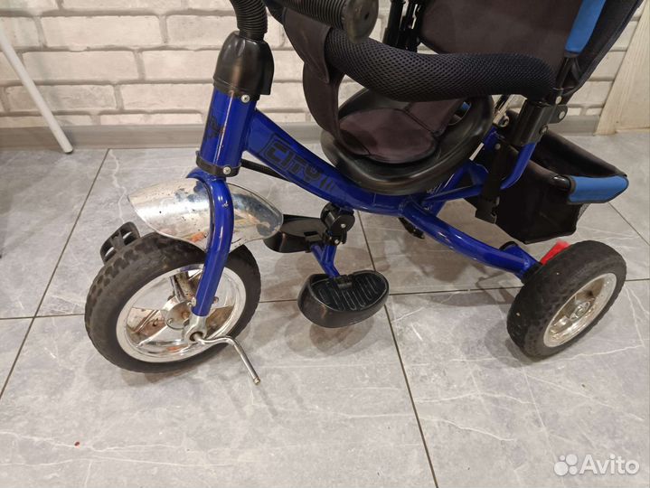 Детский велосипед с ручкой бу