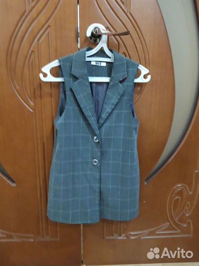 Школьный костюм для девочки