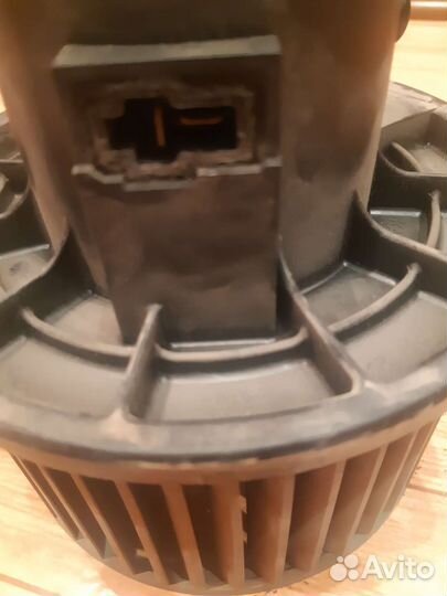 Э/вентилятор отопителя для а/м