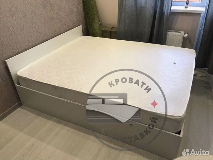 Кровать двухспальная