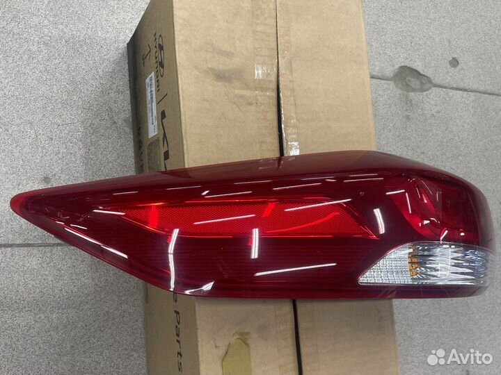 Фонарь Hyundai Elantra 6 2015 задний левый (б/у)