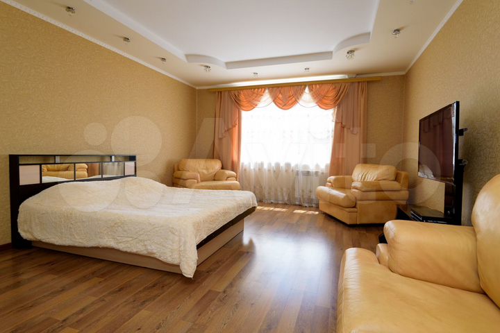 2-к. квартира, 85 м², 7/14 эт.