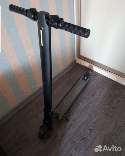 Электросамокат iconBIT Kick Scooter TT