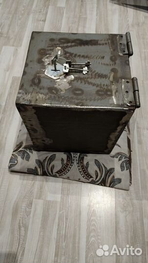 Сейф металлический бу