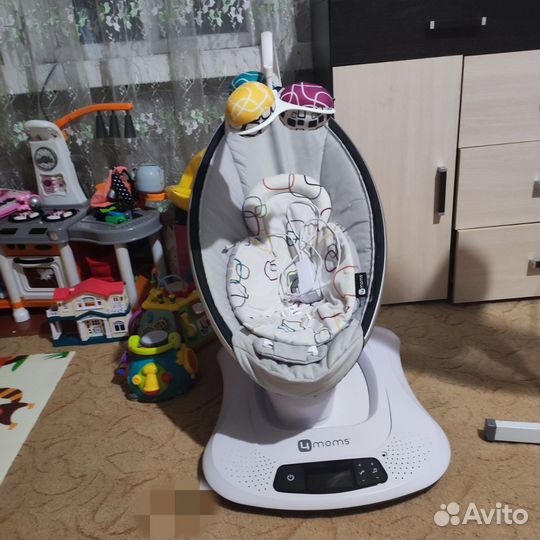 Детские электронные качели для новорожденных 4moms