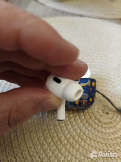 Наушники apple airpods pro 2 левый
