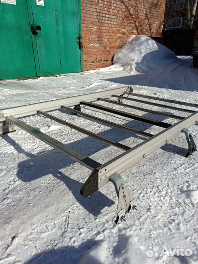 Багажник на крышу